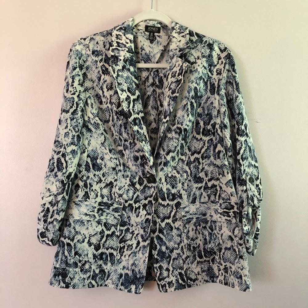 Jones New York Blue Snake Print Blazer